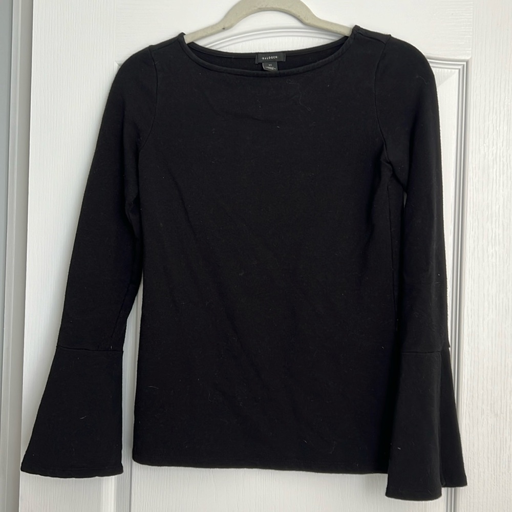 Black Long Sleeve Shirt with Cute Sleeves